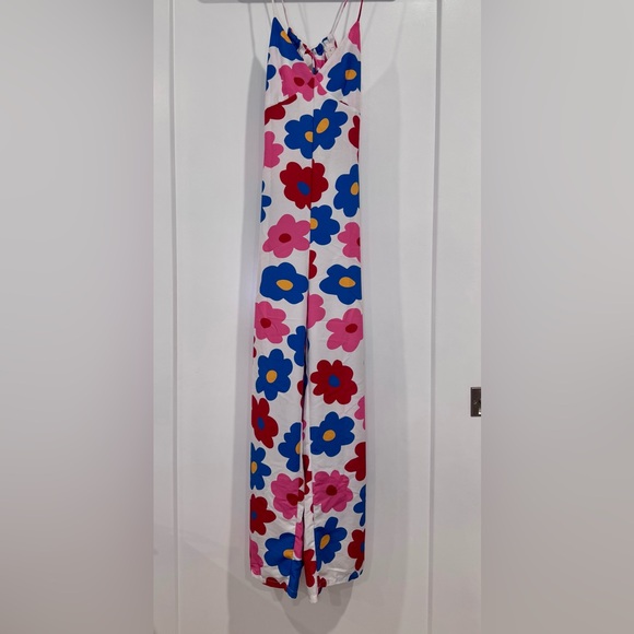 Glamorous Floral Open Back Jumpsuit - Picture 2 of 8